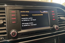 punainen SEAT Leon ST 2014 kuva 21.