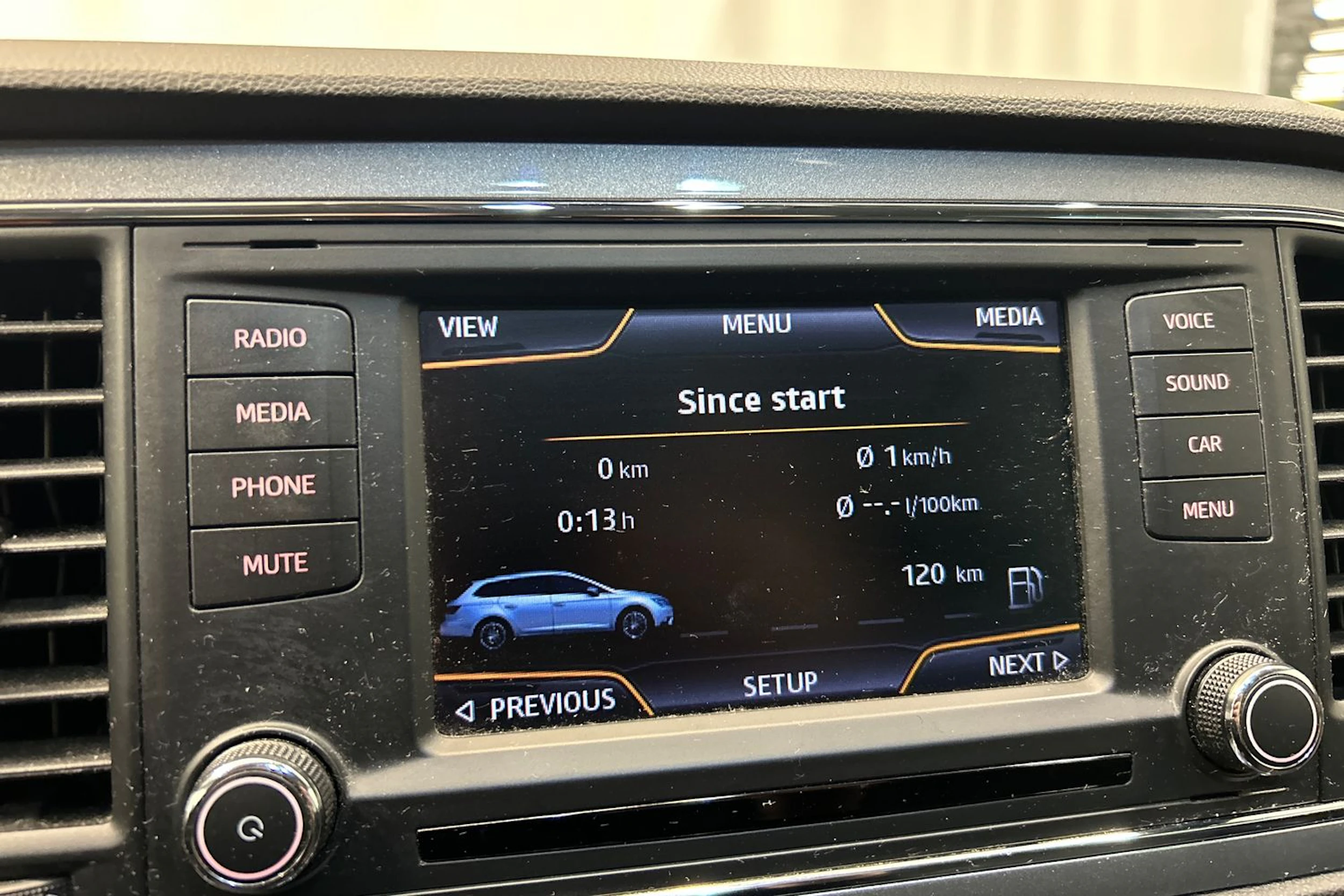 ruskea (beige) SEAT Leon ST 2014 kuva 22.