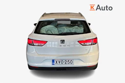 Valkoinen SEAT LEON ST 2014 kuva 4.