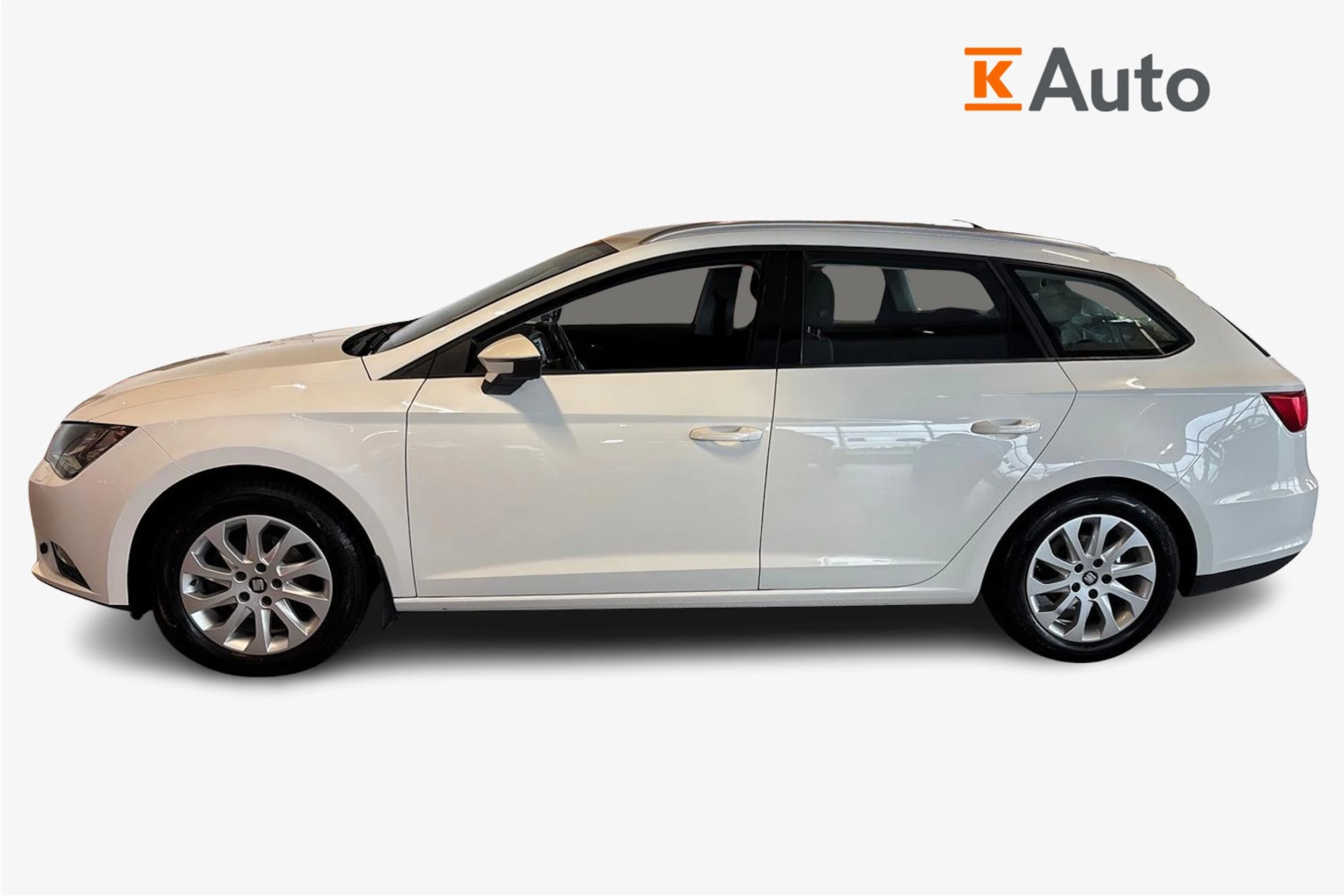 Valkoinen SEAT LEON ST 2014 kuva 7.
