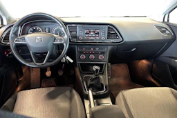Valkoinen SEAT LEON ST 2014 kuva 9.