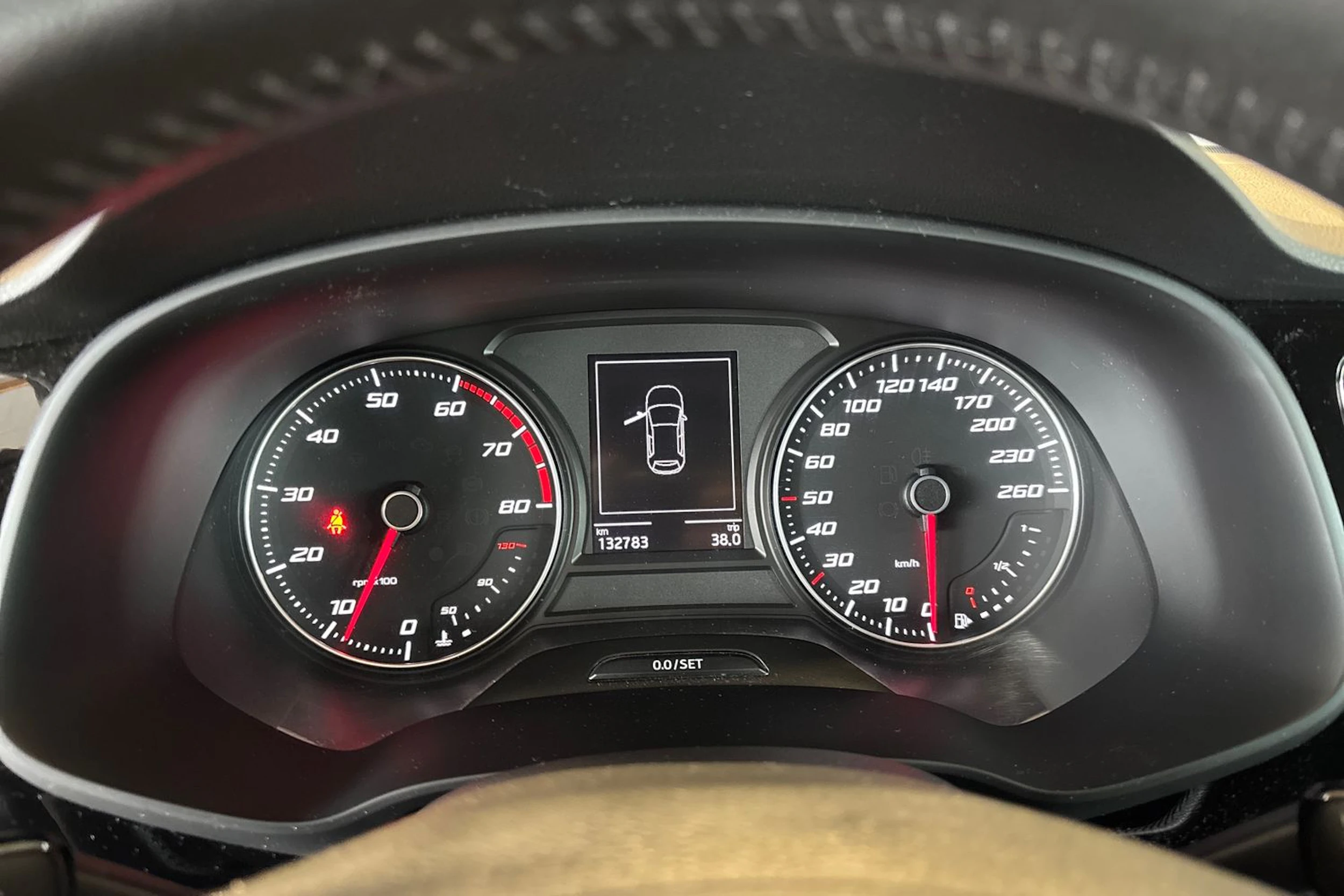 Valkoinen SEAT LEON ST 2014 kuva 15.