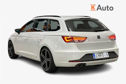 valkoinen SEAT Leon ST 2015 kuva 2.