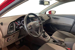 punainen SEAT Leon ST 2015 kuva 6.