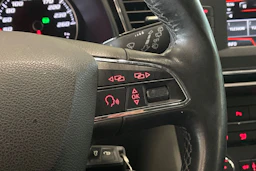 punainen SEAT Leon ST 2015 kuva 14.