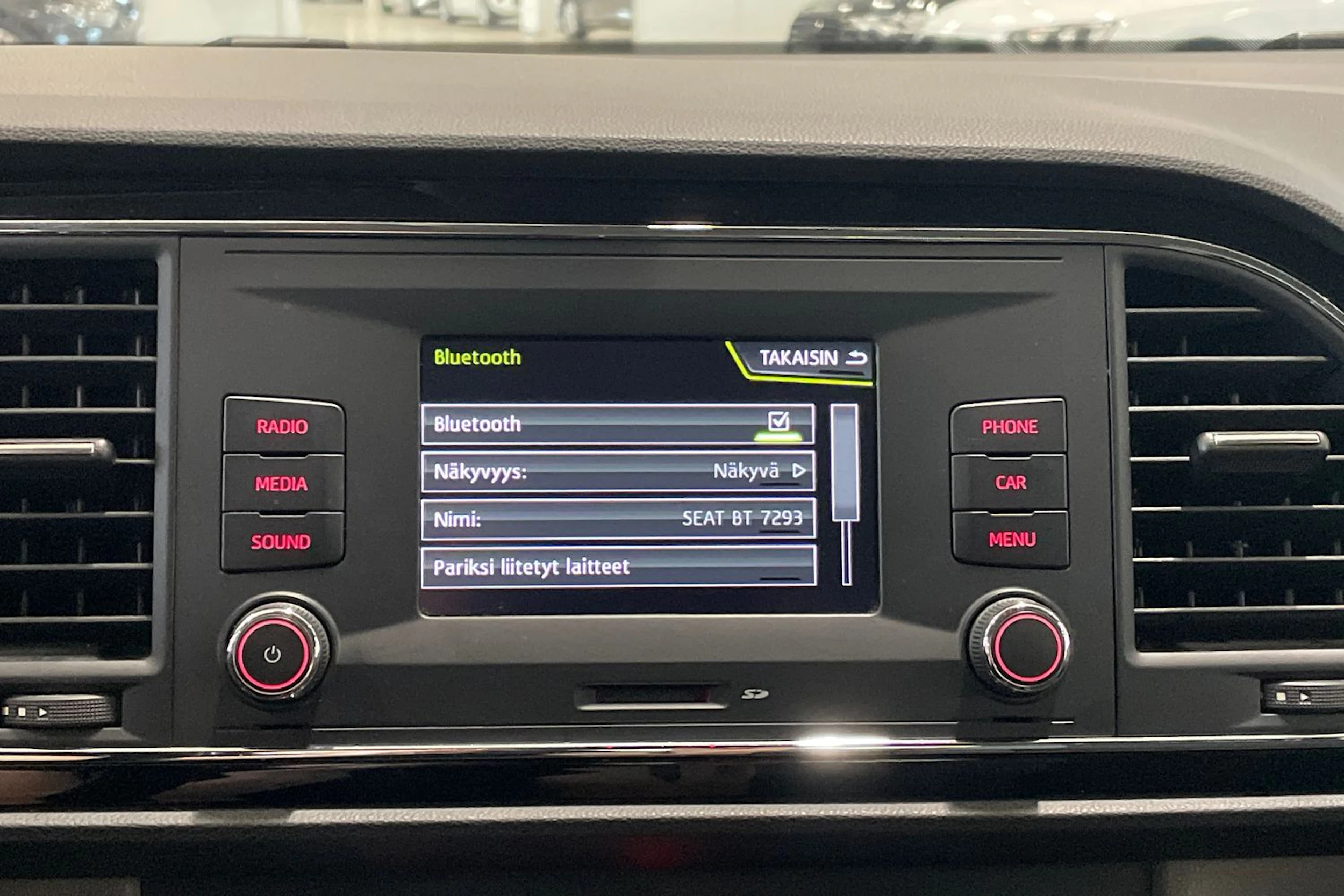 punainen SEAT Leon ST 2015 kuva 18.