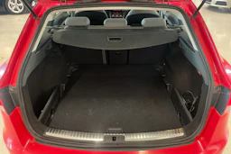 punainen SEAT Leon ST 2015 kuva 25.