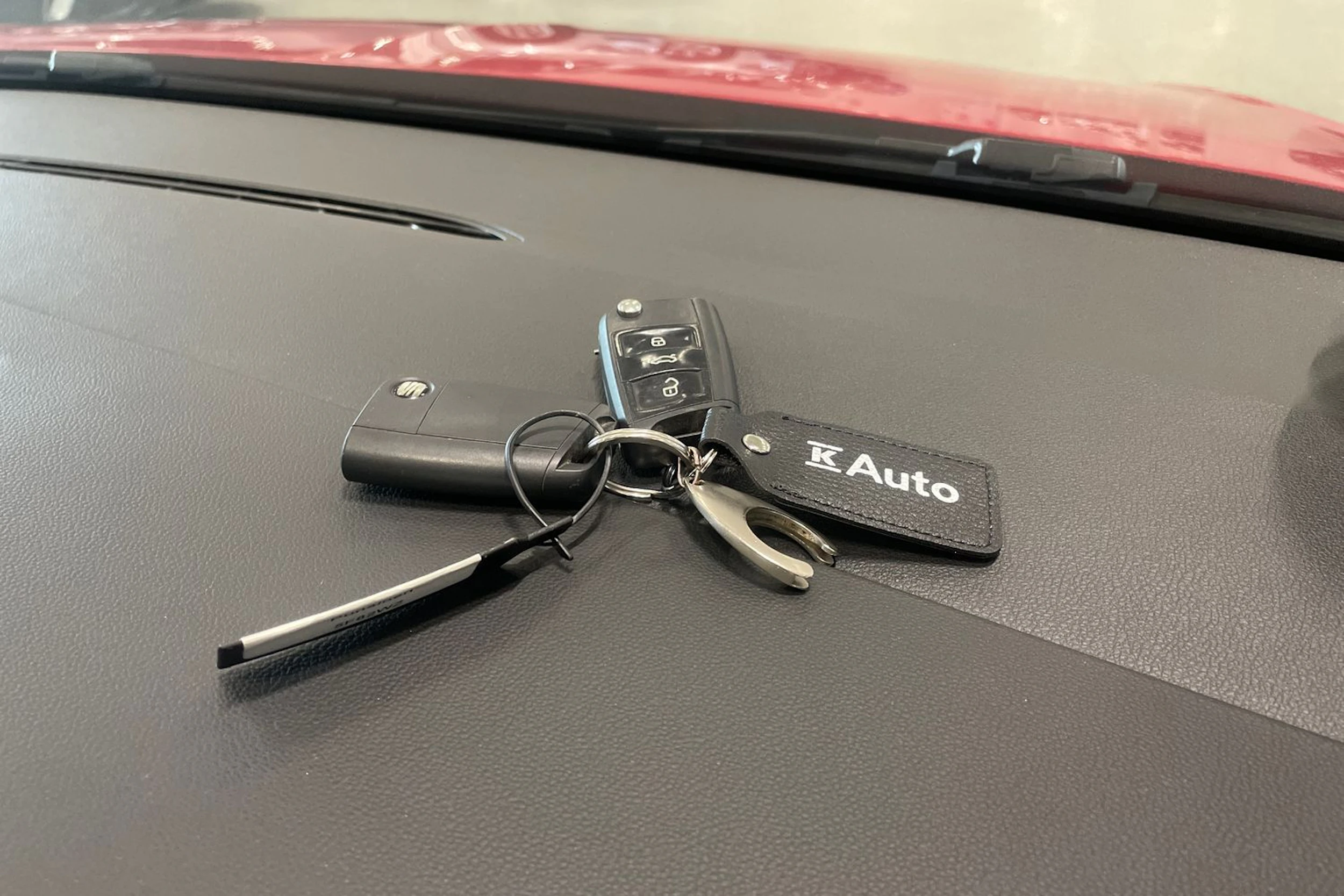 punainen SEAT Leon ST 2015 kuva 27.
