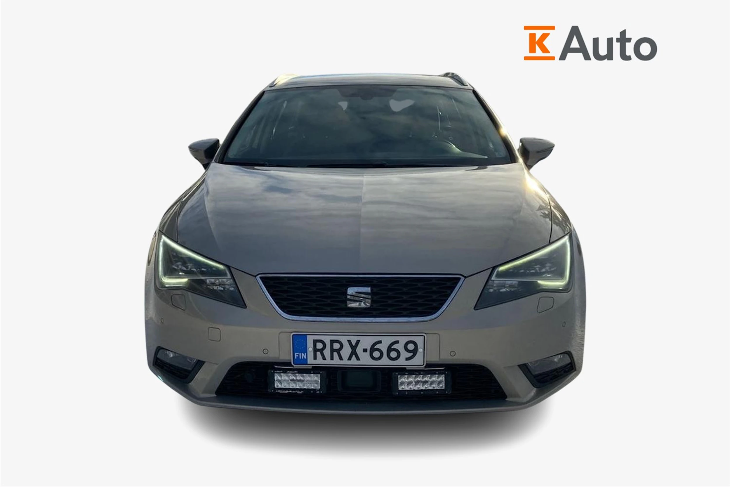 ruskea (beige) SEAT Leon ST 2015 kuva 22.