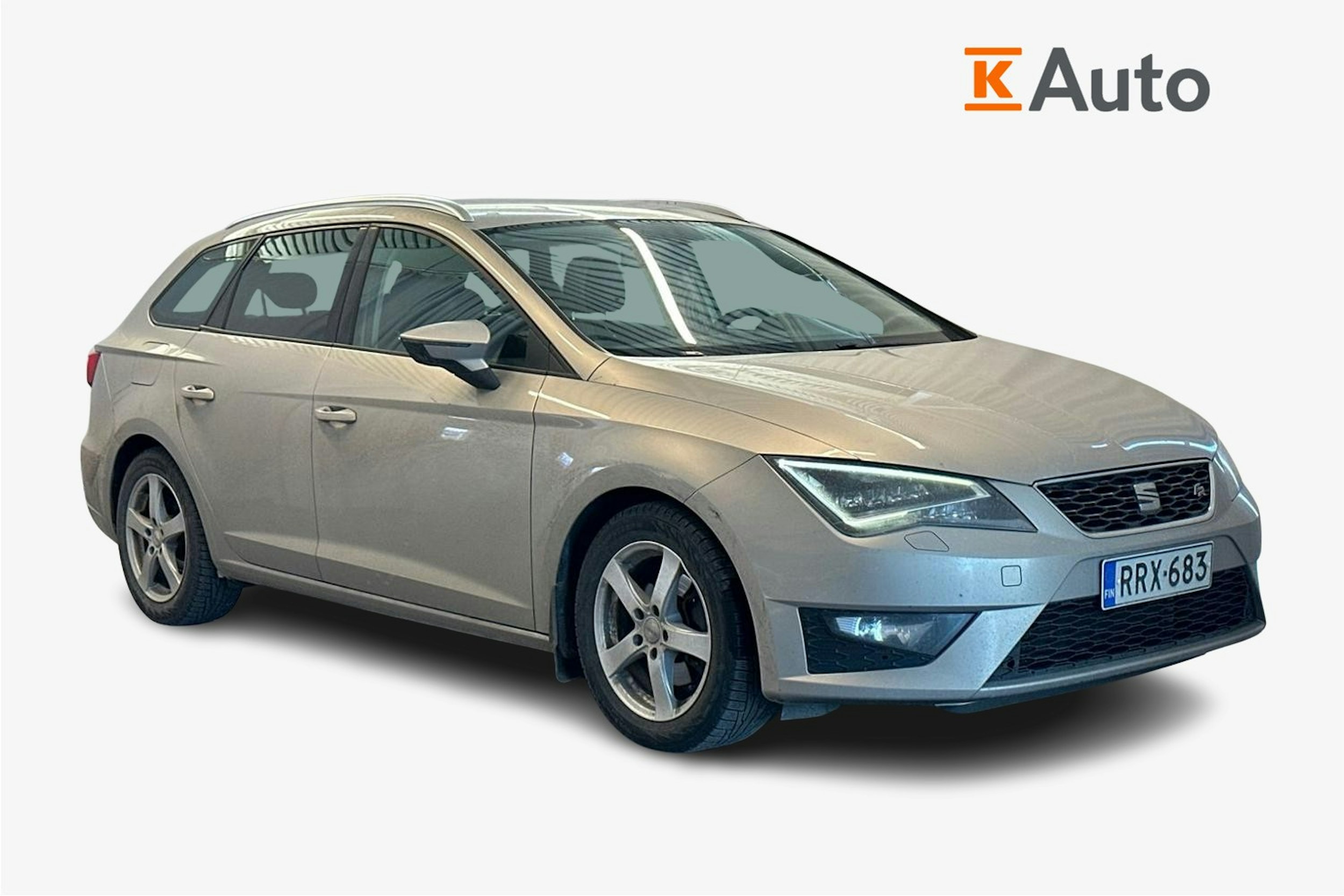 ruskea (beige) SEAT Leon ST 2015 kuva 1.