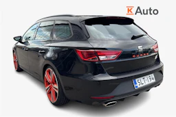 musta SEAT Leon ST 2015 kuva 2.