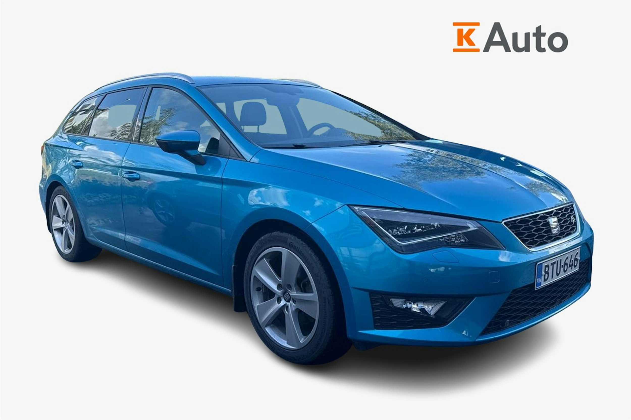 sininen SEAT Leon ST 2016 kuva 1.