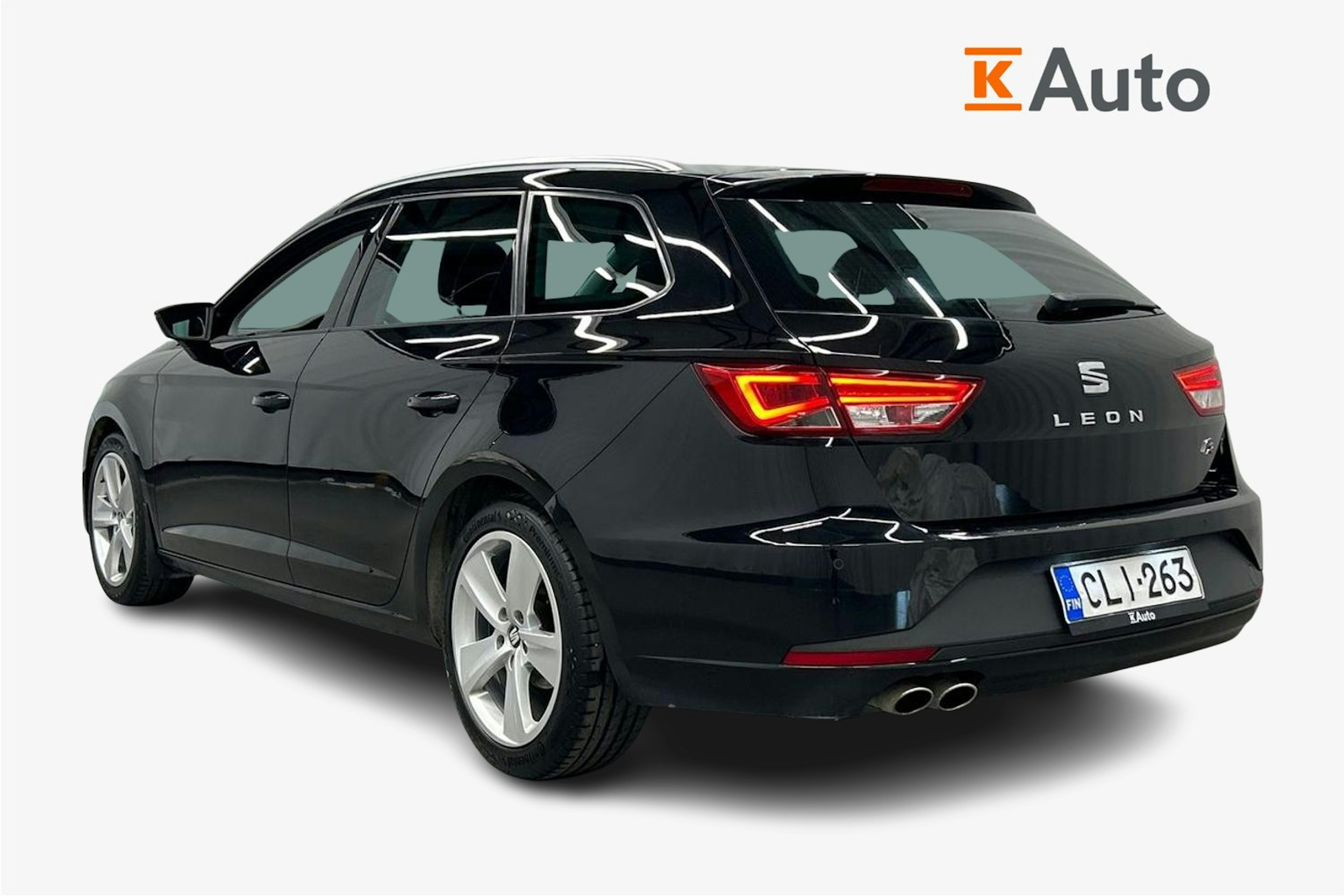 musta SEAT Leon ST 2016 kuva 2.