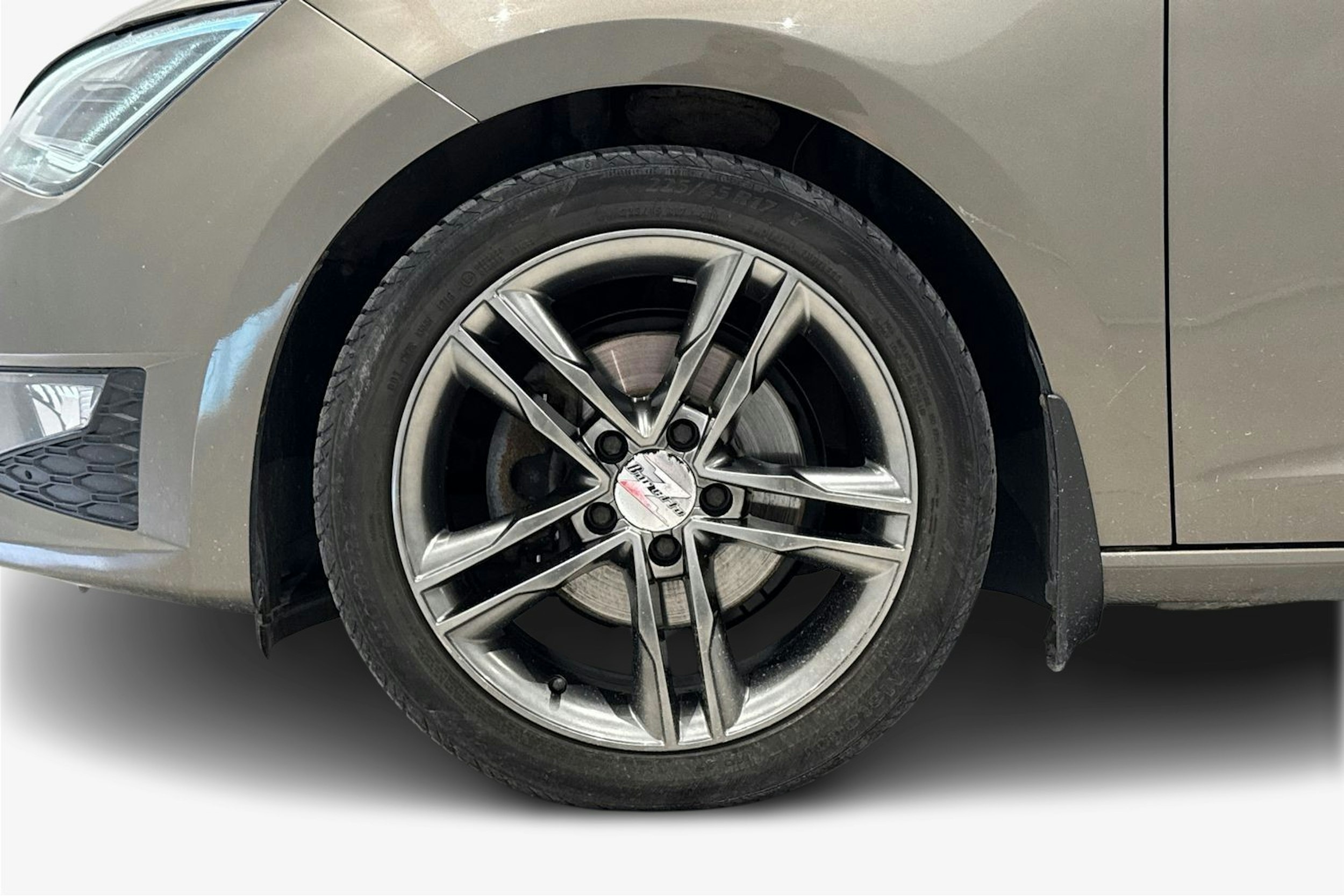 ruskea (beige) SEAT Leon ST 2016 kuva 11.