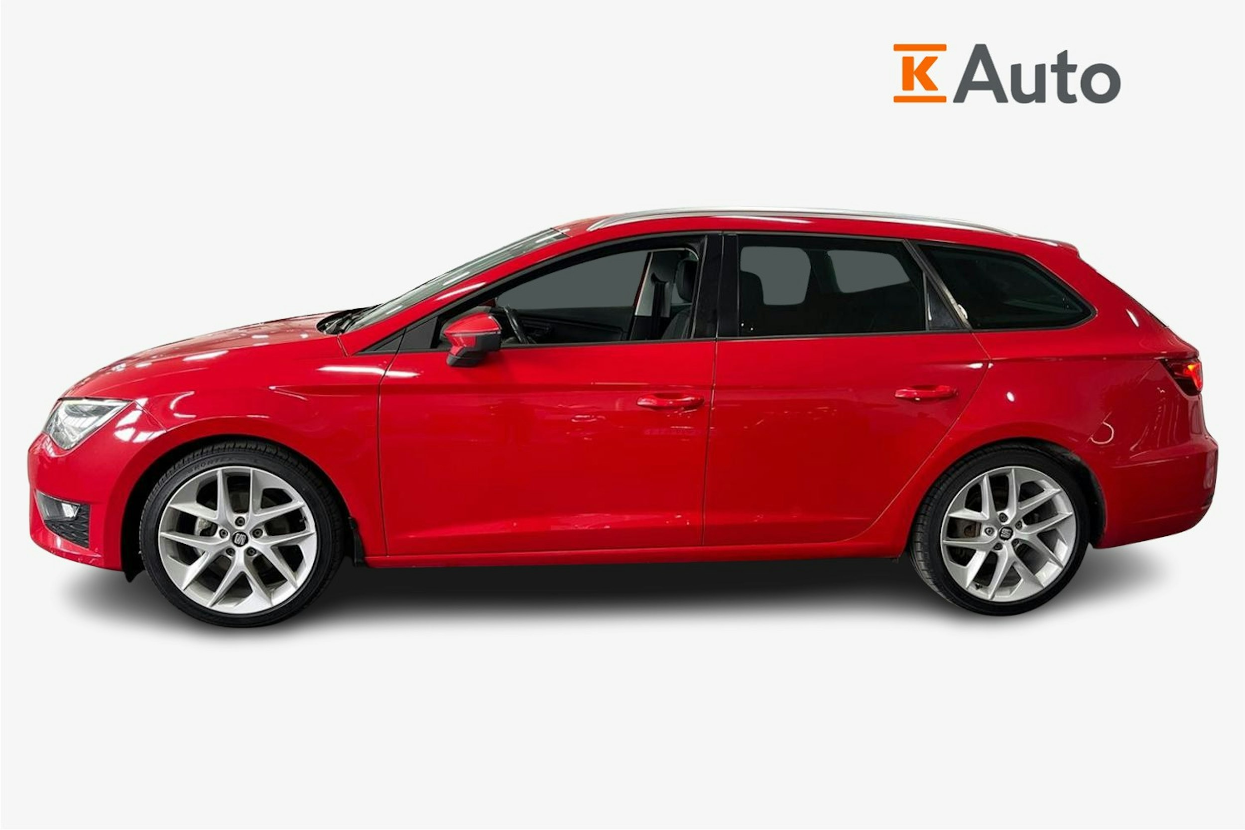 punainen SEAT Leon ST 2016 kuva 6.