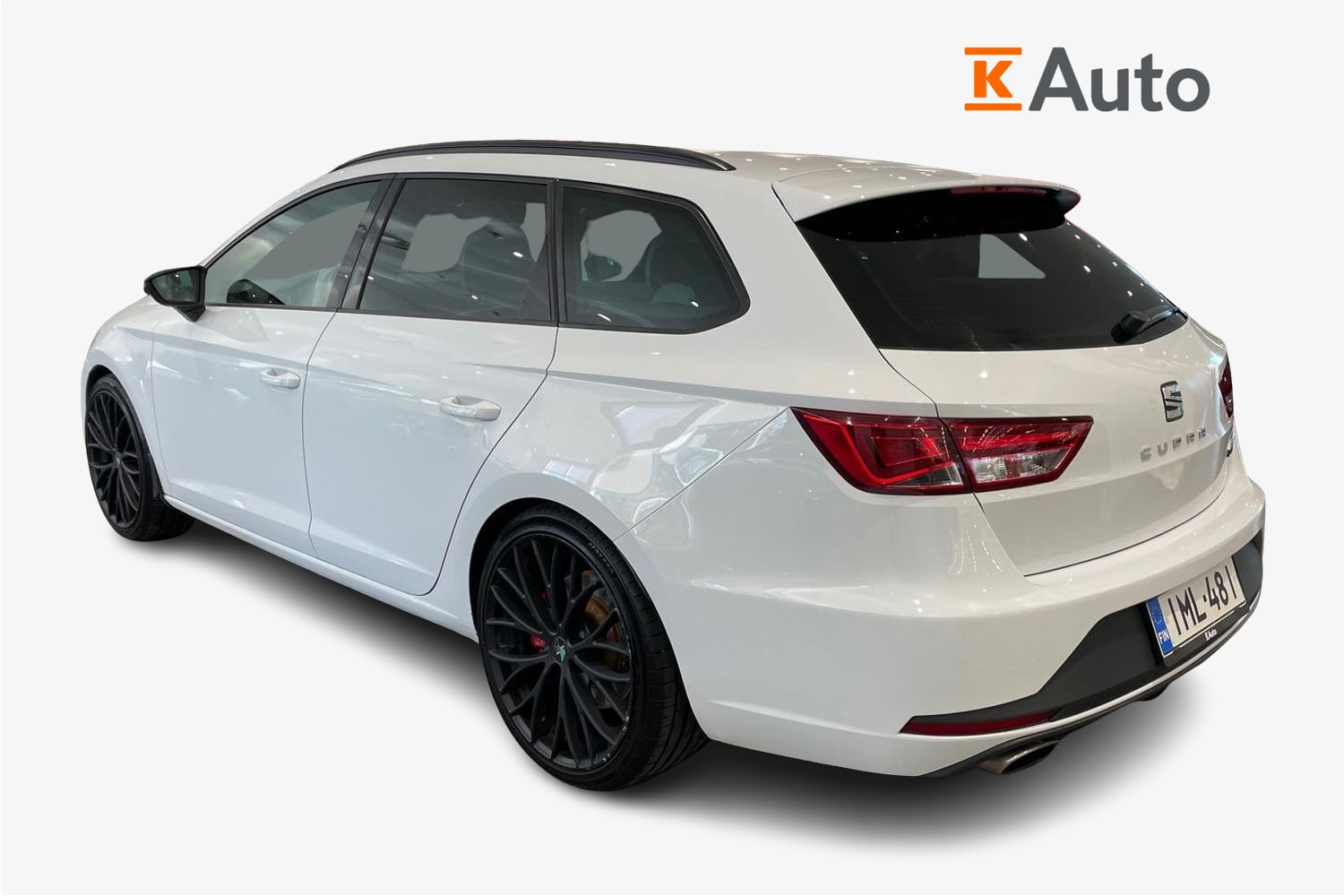 Seat Leon ST 2,0 TSI 290 Cupra DSG 2016, photo 2/15