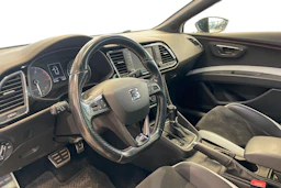 valkoinen SEAT Leon ST 2016 kuva 3.
