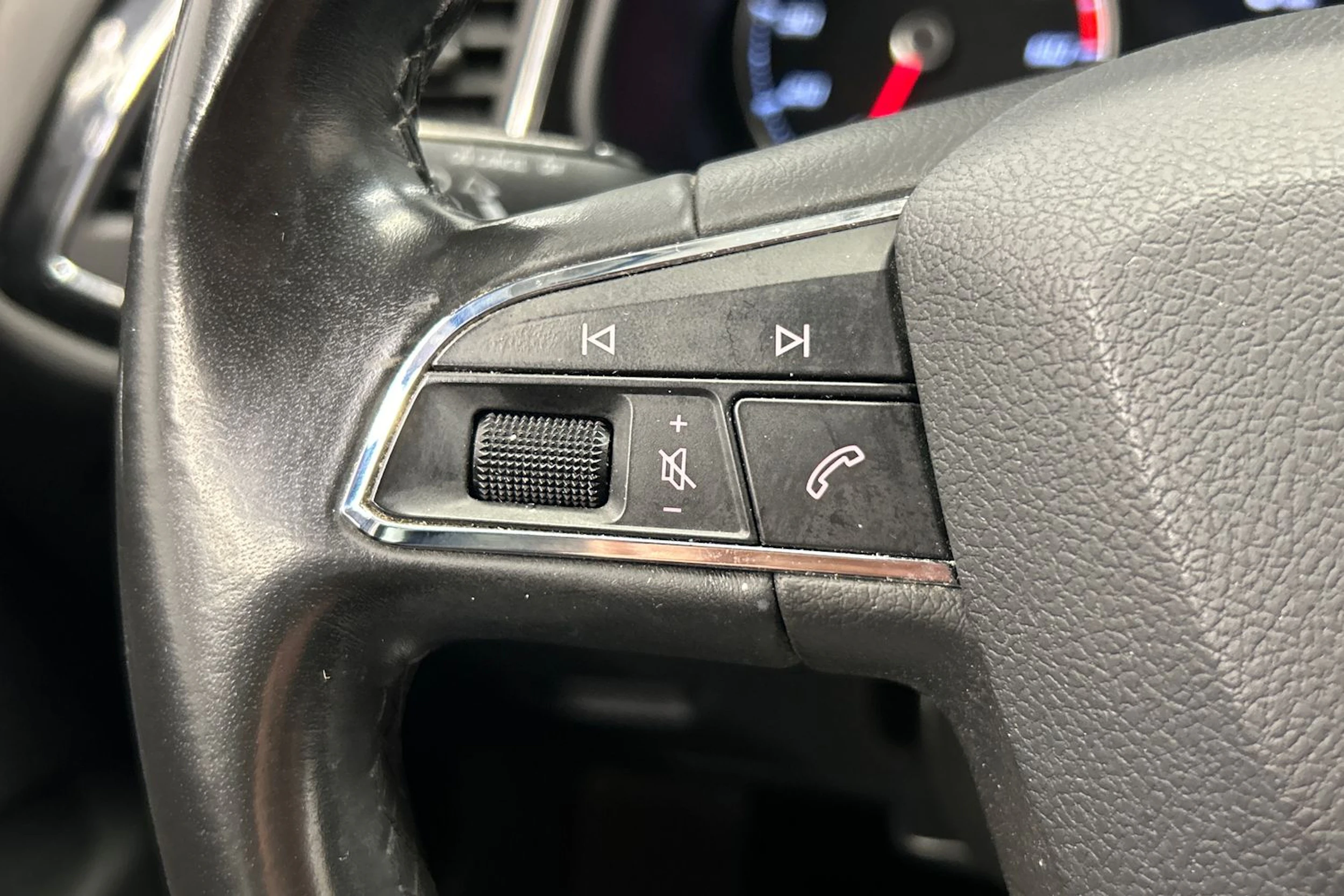 harmaa SEAT Leon ST 2016 kuva 15.