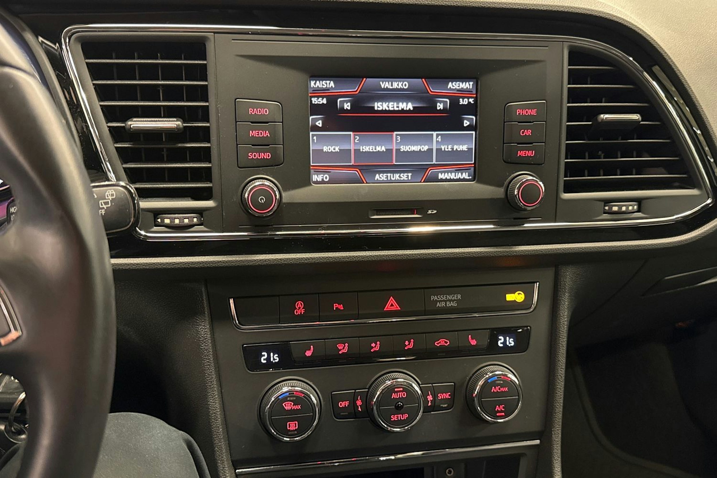 Sininen SEAT LEON ST 2016 kuva 13.