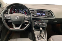 sininen SEAT Leon ST 2016 kuva 9.
