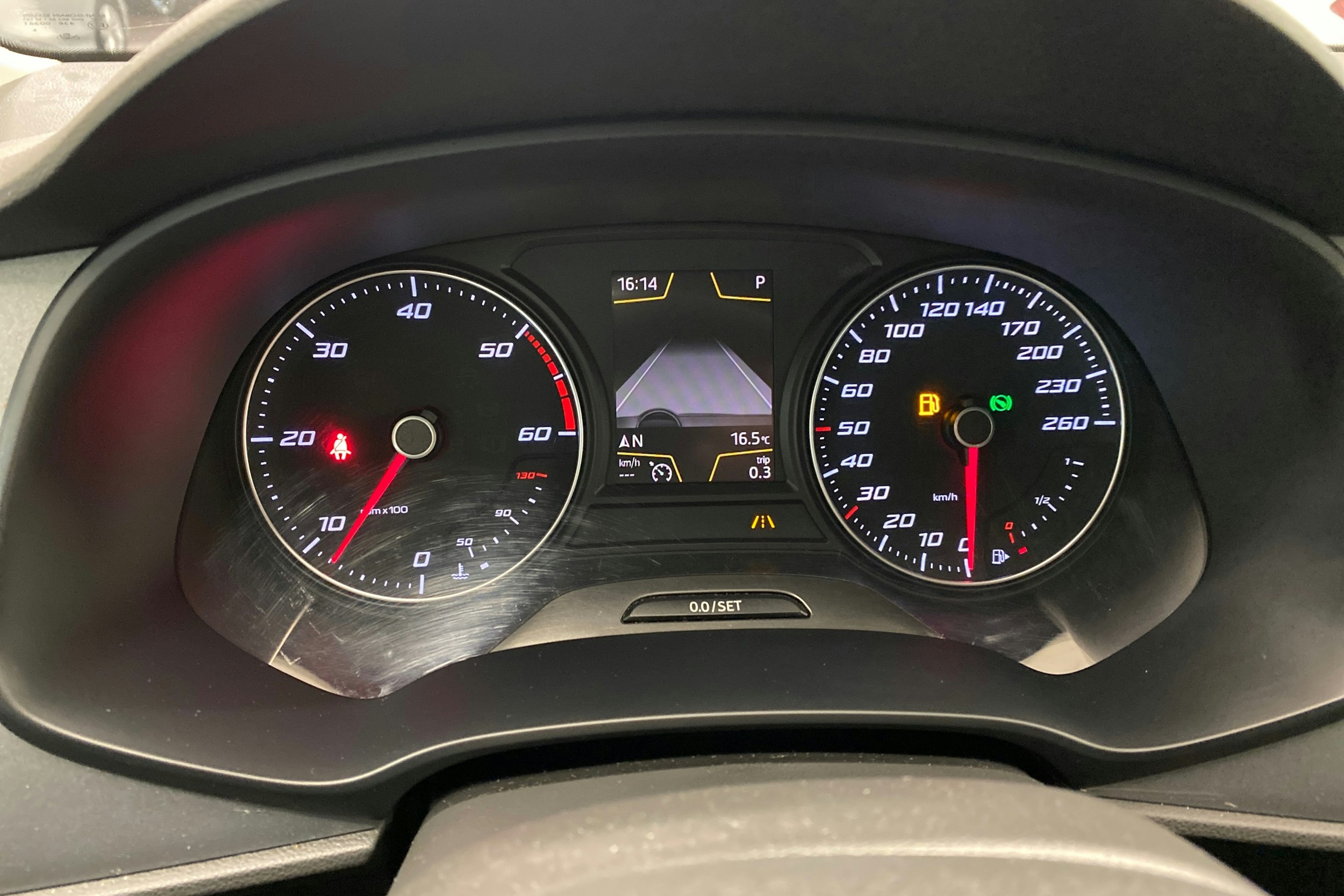 sininen SEAT Leon ST 2016 kuva 14.