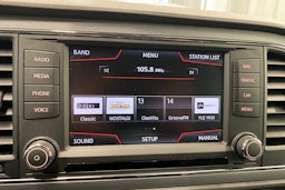 sininen SEAT Leon ST 2016 kuva 15.
