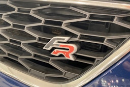 sininen SEAT Leon ST 2016 kuva 24.