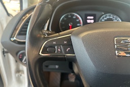 Valkoinen SEAT LEON ST 2016 kuva 16.