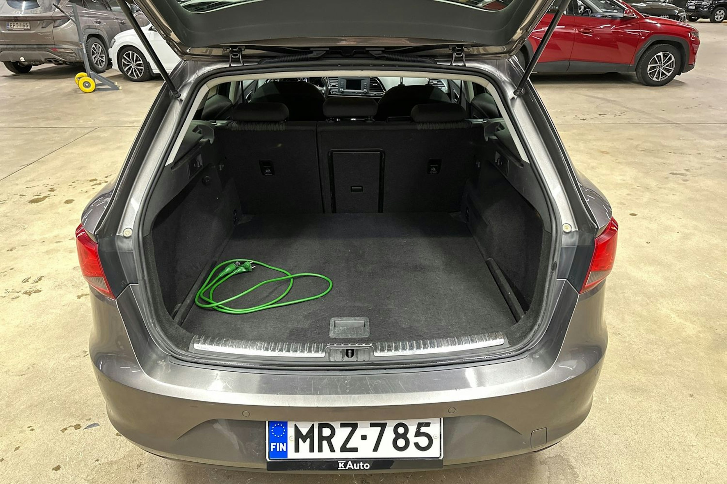 harmaa SEAT Leon ST 2016 kuva 10.