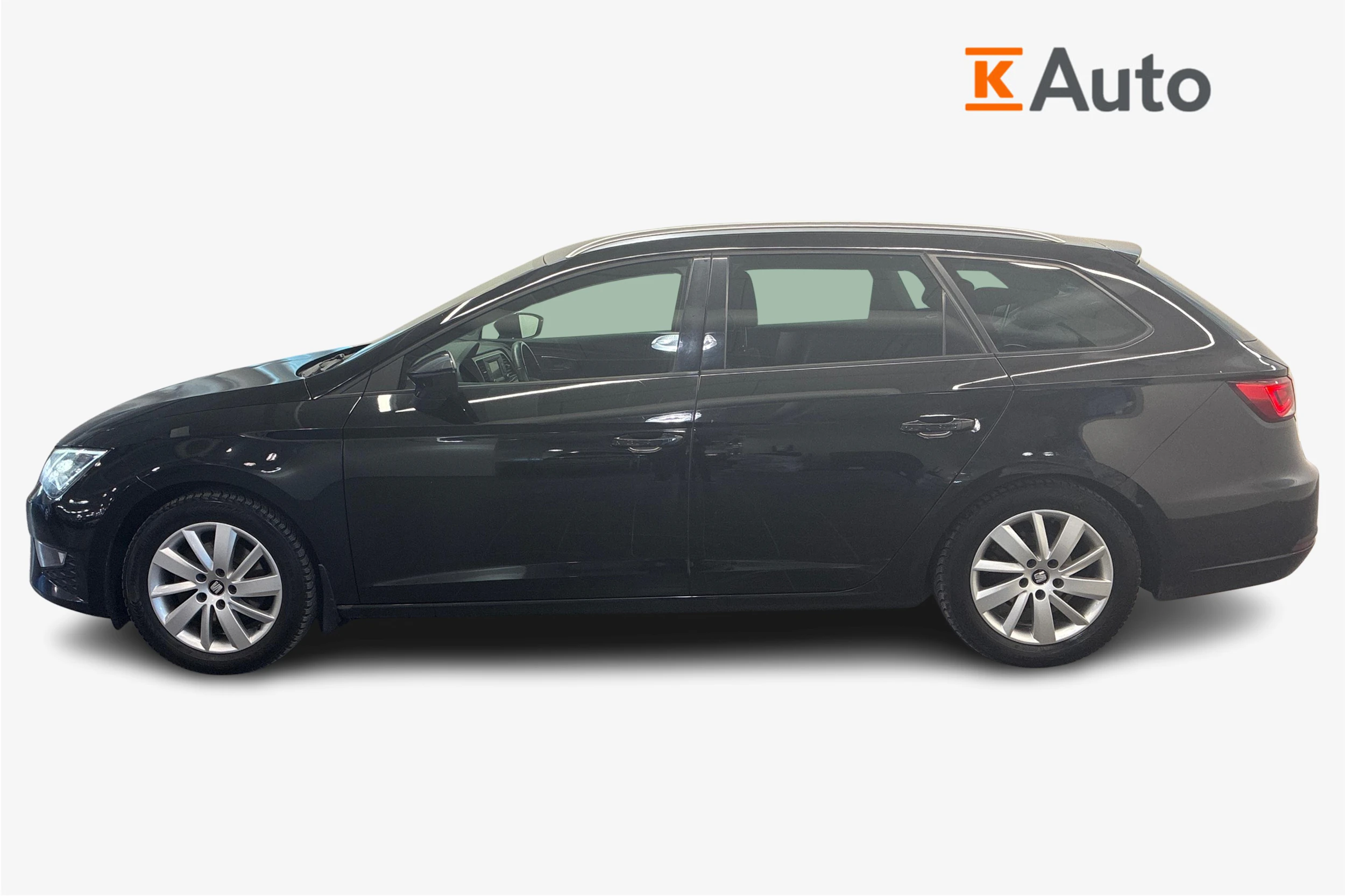 Musta SEAT LEON ST 2016 kuva 5.