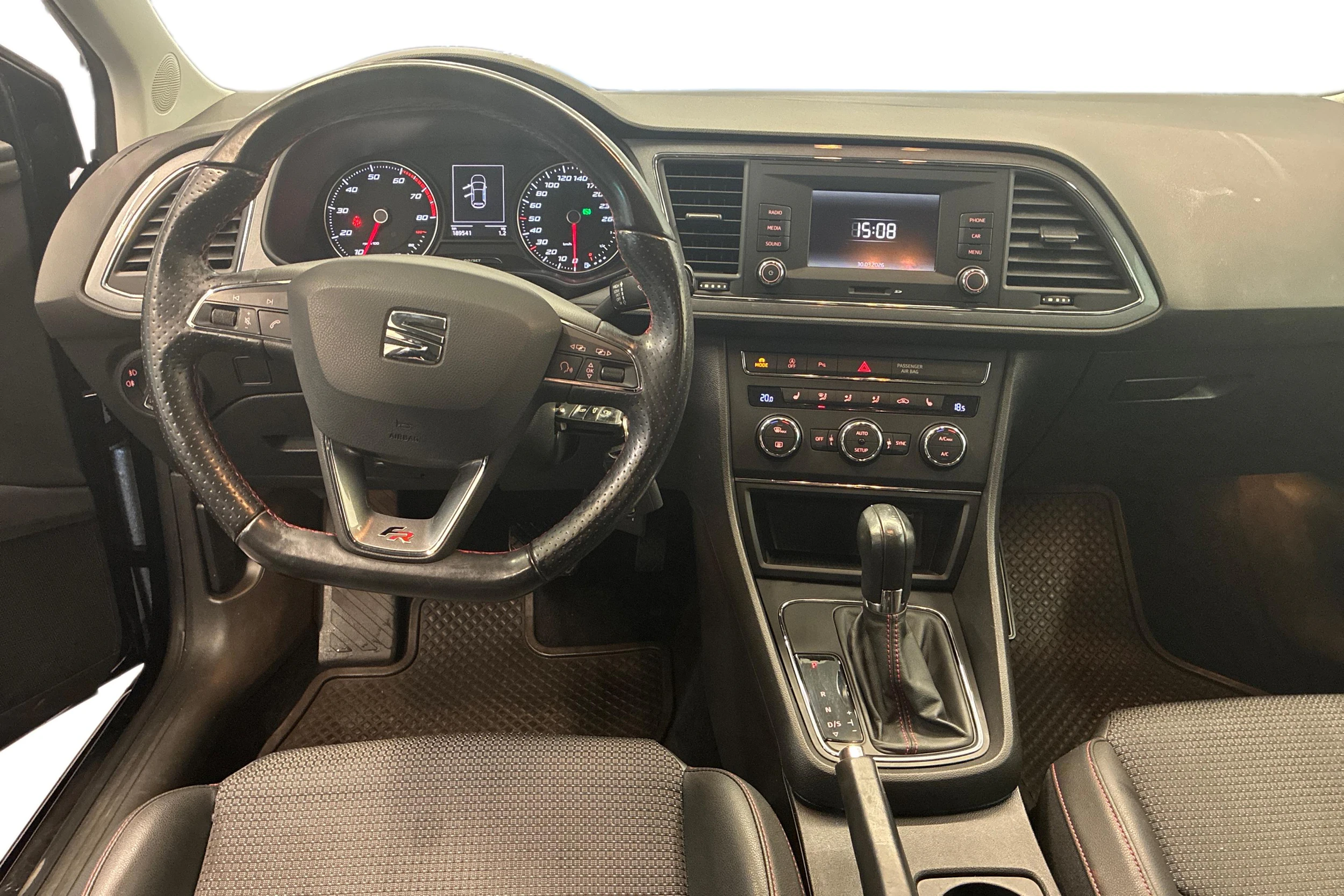 Musta SEAT LEON ST 2016 kuva 7.