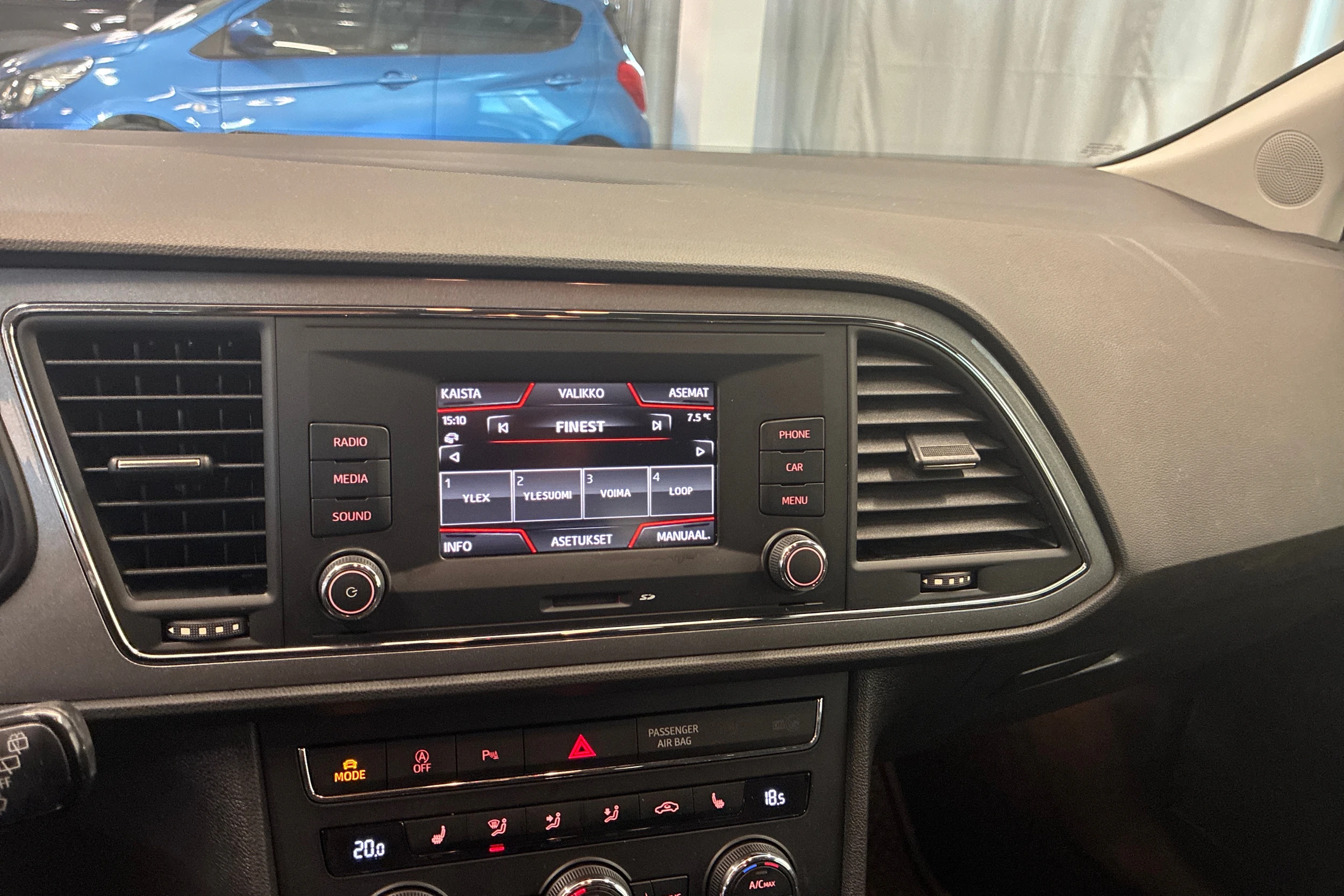 Musta SEAT LEON ST 2016 kuva 15.