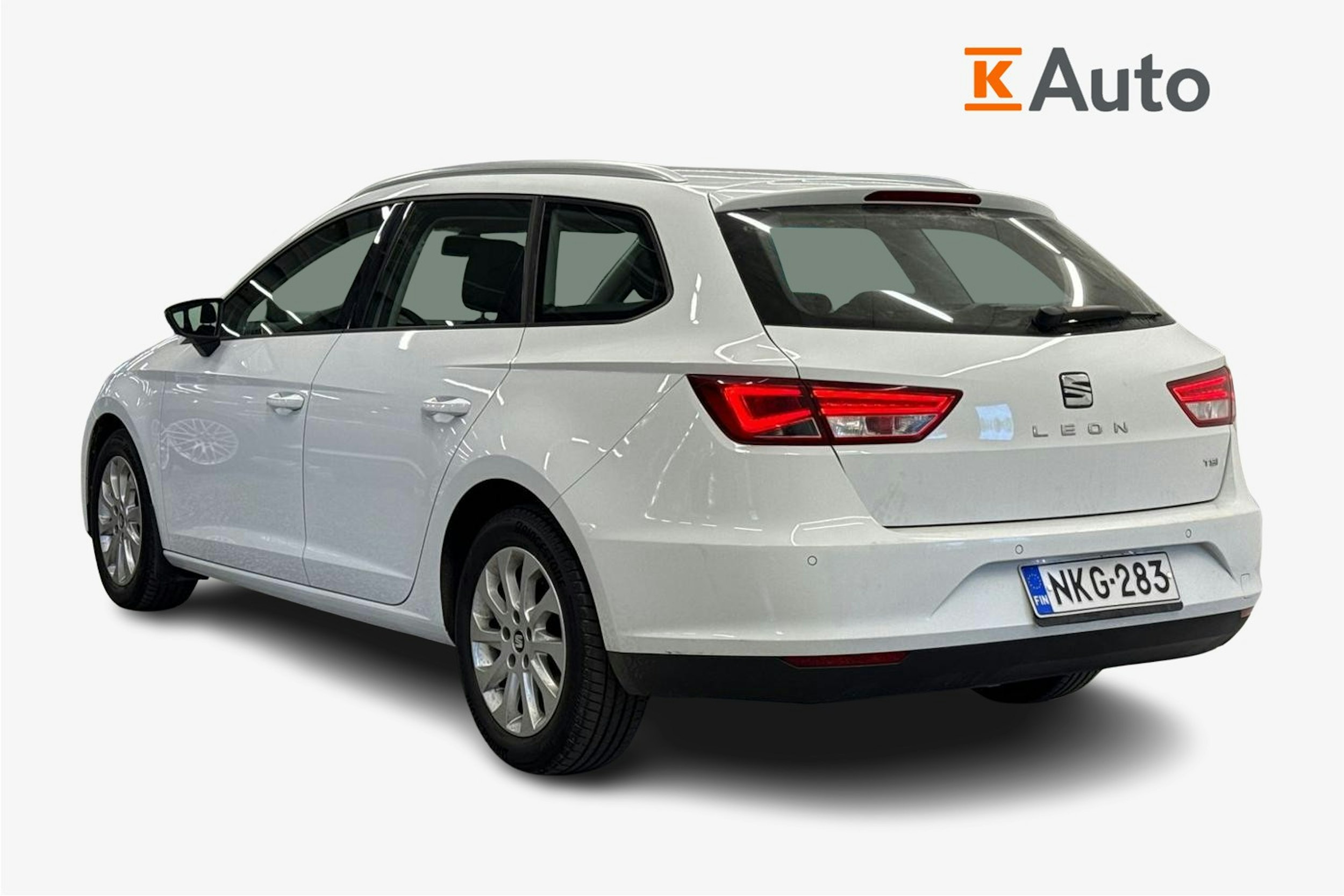 Valkoinen SEAT LEON ST 2016 kuva 2.