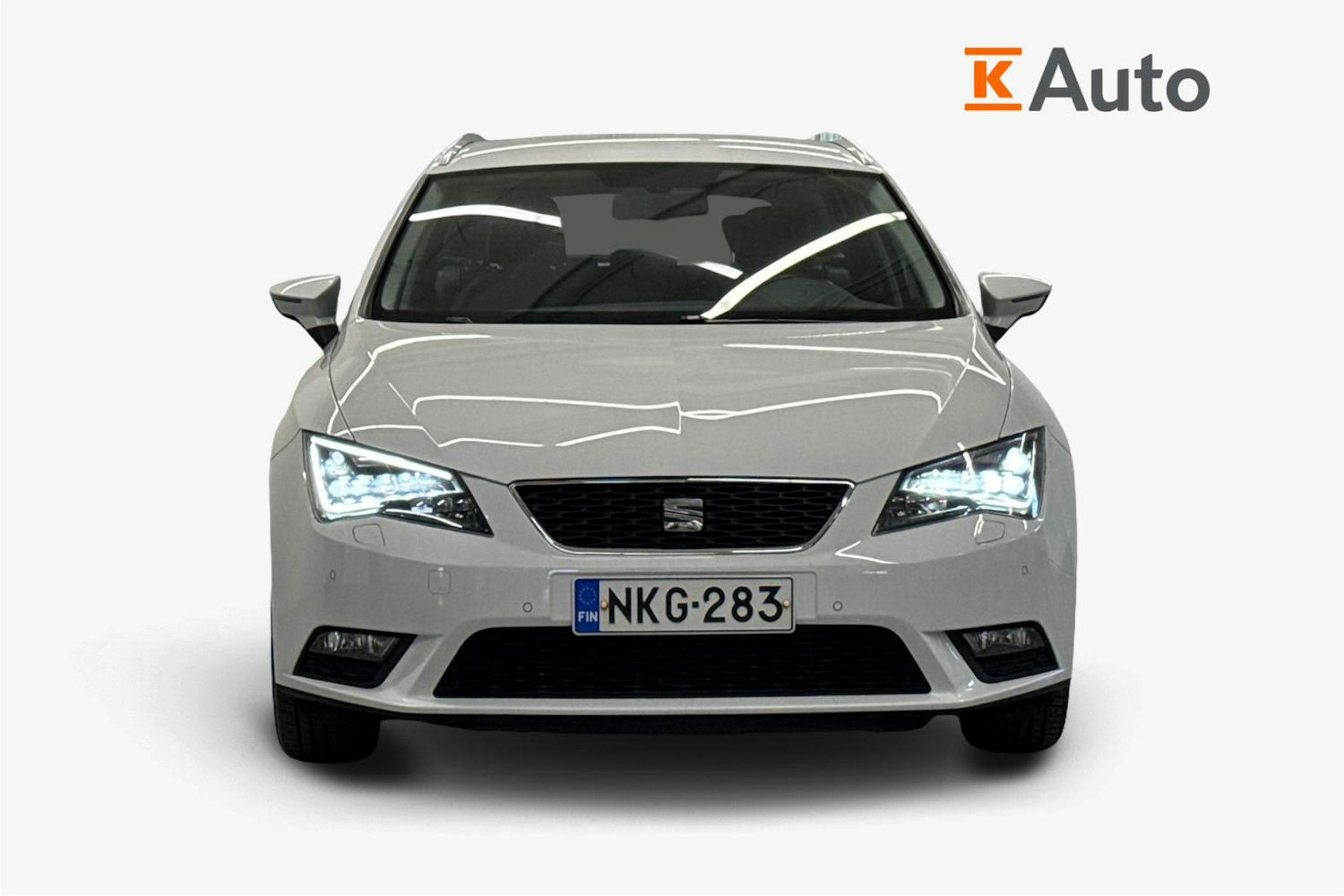 Valkoinen SEAT LEON ST 2016 kuva 5.