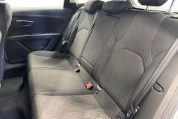 Valkoinen SEAT LEON ST 2016 kuva 10.