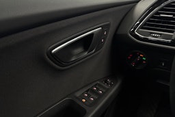 Valkoinen SEAT LEON ST 2016 kuva 18.