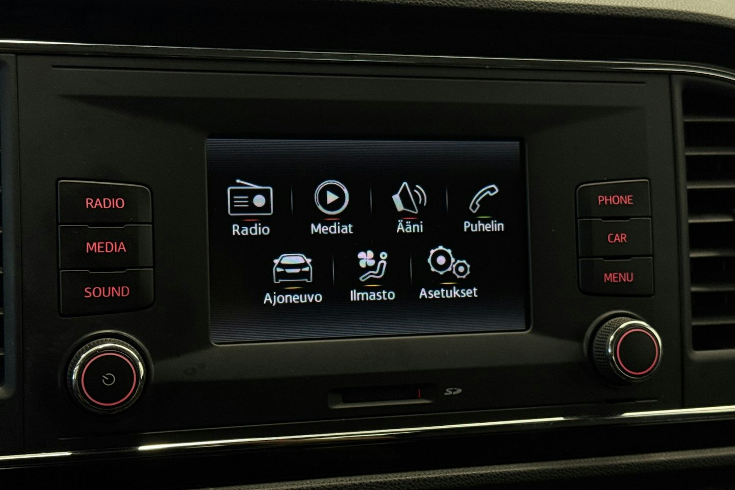 Valkoinen SEAT LEON ST 2016 kuva 20.