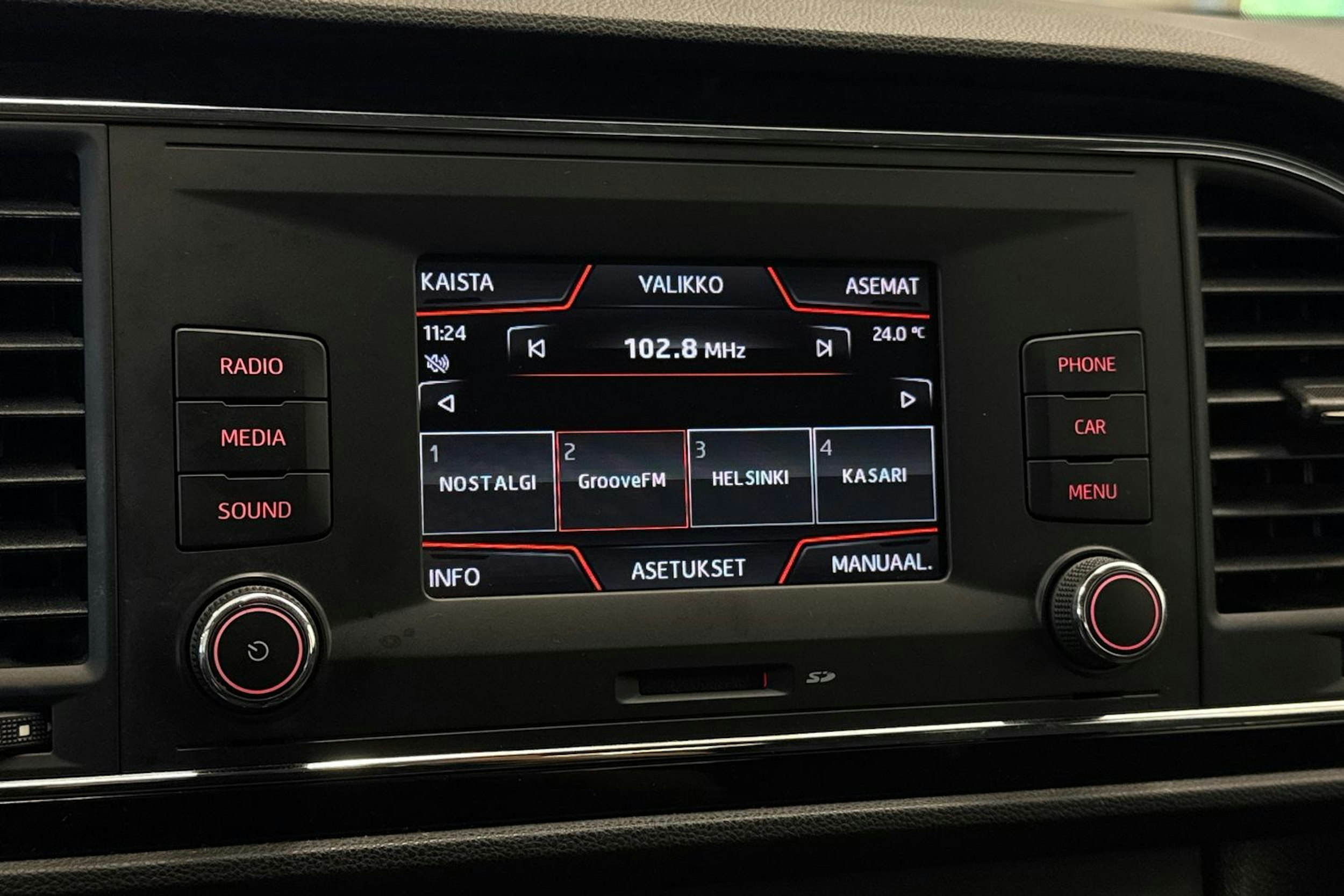 Valkoinen SEAT LEON ST 2016 kuva 21.