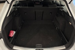 Valkoinen SEAT LEON ST 2016 kuva 30.