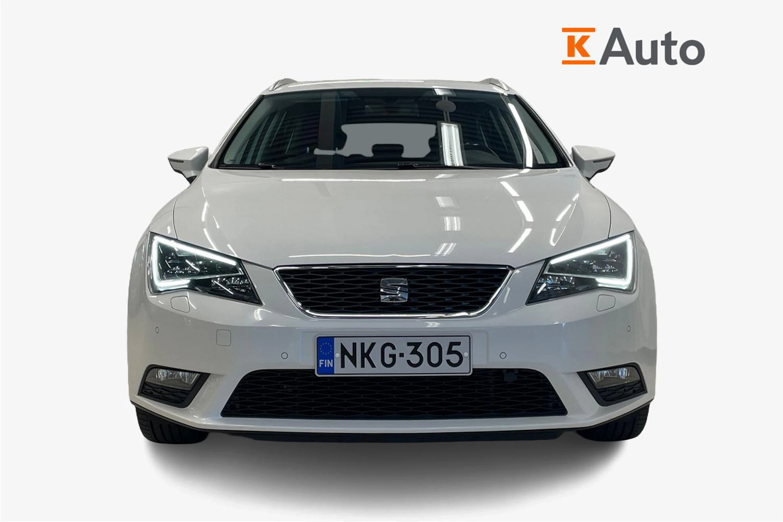 valkoinen SEAT Leon ST 2016 kuva 4.