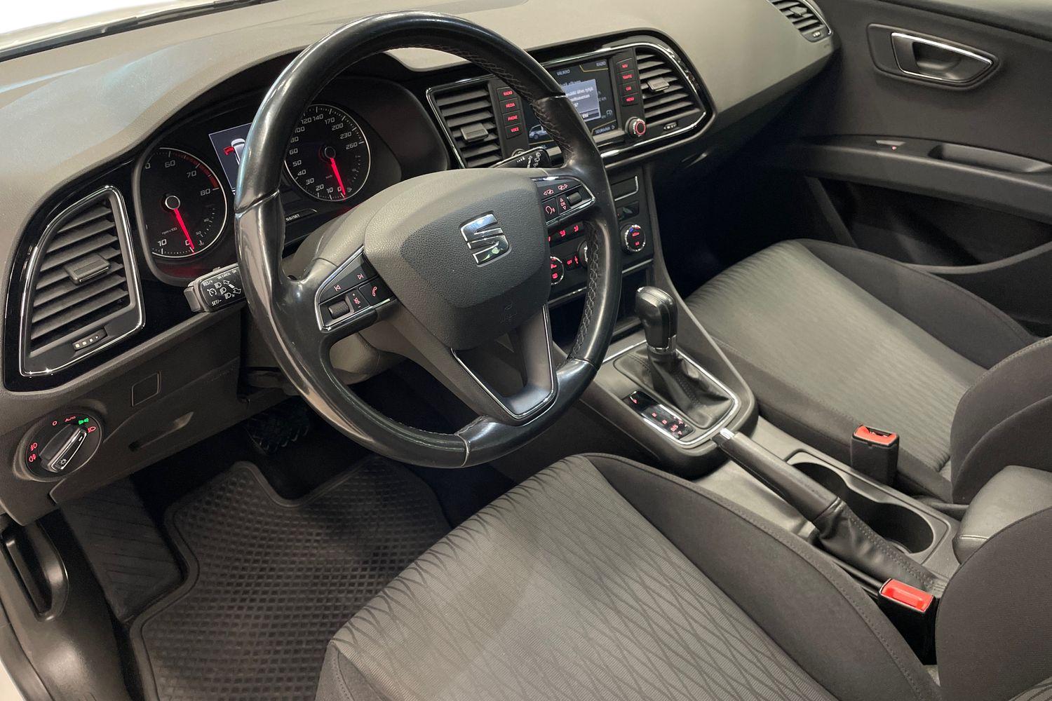 Seat Leon ST 1,4 TSI 150 ACT Style DSG 2016, kuva 6/25