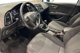 sininen SEAT Leon ST 2016 kuva 8.