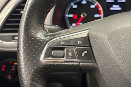 harmaa SEAT Leon ST 2016 kuva 17.