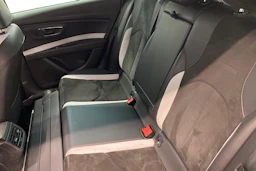 musta SEAT Leon ST 2016 kuva 11.