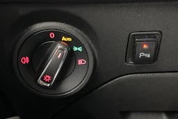 musta SEAT Leon ST 2016 kuva 21.