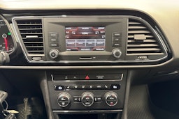 met. harmaa SEAT Leon ST 2016 kuva 19.