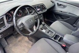 valkoinen SEAT Leon ST 2017 kuva 3.