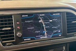 valkoinen SEAT Leon ST 2017 kuva 20.