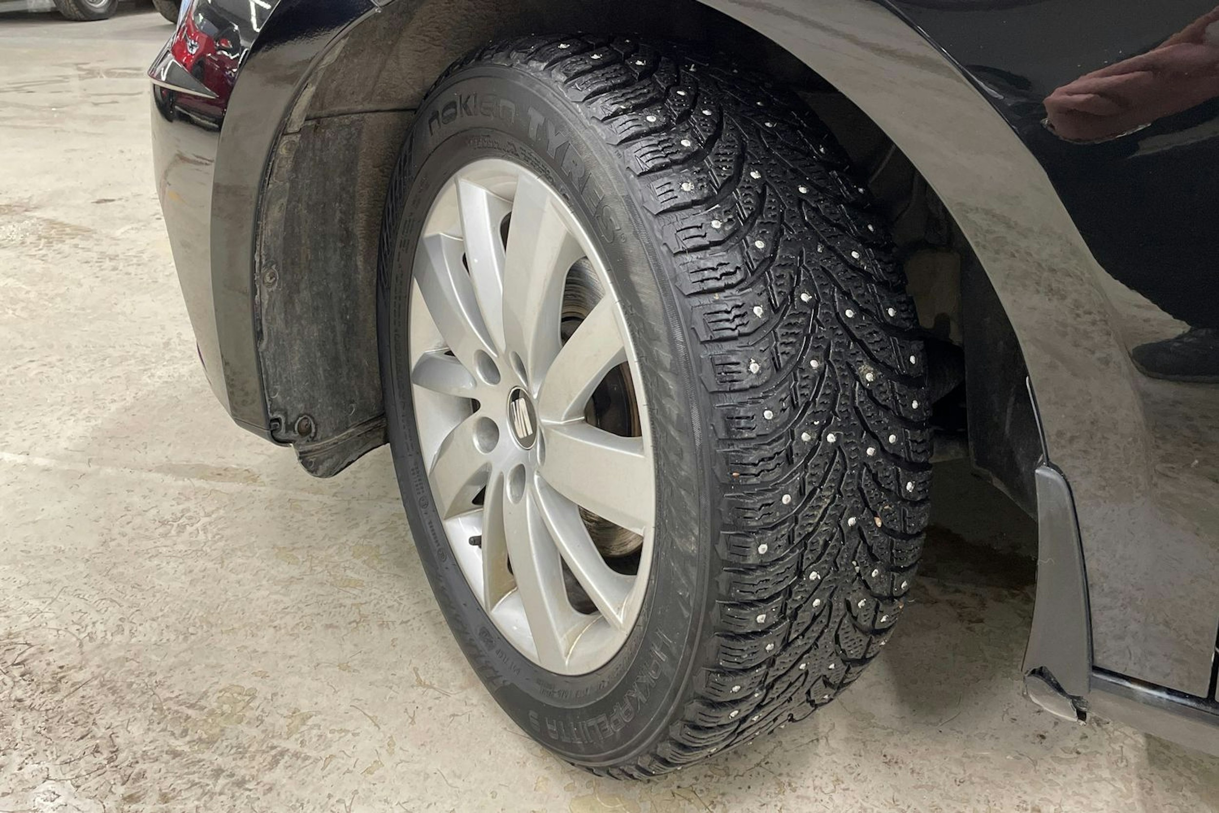 musta SEAT Leon ST 2017 kuva 13.