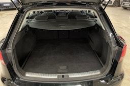 musta SEAT Leon ST 2017 kuva 15.